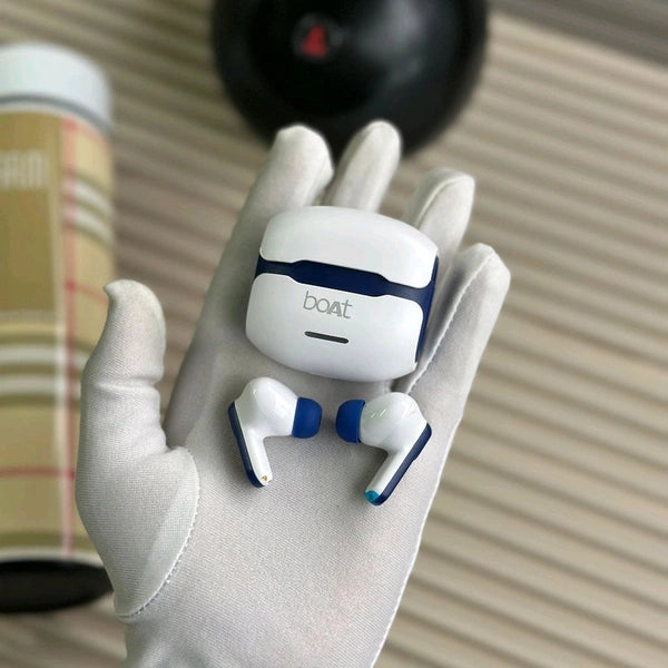 Smart Flask + Wireless Speaker + TWS Earbuds